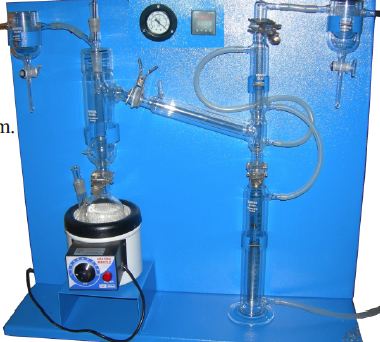 VACUUM DISTILLATION APPARATUS